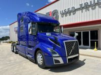 2022 Volvo VNL64T860