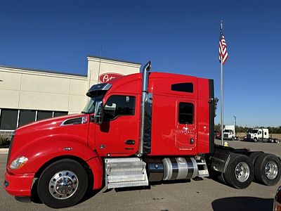 2022 Kenworth T680