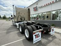 2023 Peterbilt 567