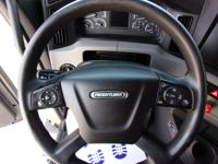 2022 Freightliner CASCADIA 116