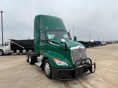 2023 Kenworth T680