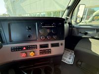 2022 Freightliner CASCADIA 116