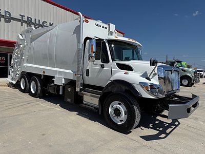 2019 International 7400