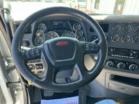 2022 Peterbilt 567