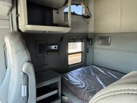 2019 Kenworth T680