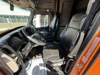2023 Peterbilt 579