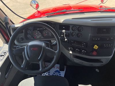 2021 Peterbilt 579