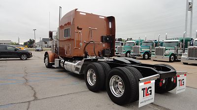 2018 Peterbilt 389