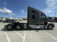 2022 Kenworth T680