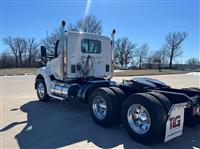 2021 Kenworth T880