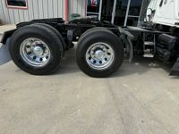 2021 Freightliner CASCADIA 126