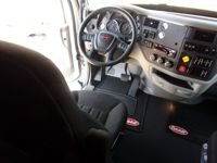 2021 Peterbilt 579