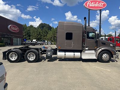 2020 Peterbilt 579