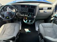 2022 Kenworth T680