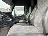2016 Freightliner CASCADIA 125
