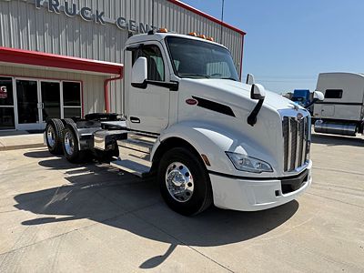 2022 Peterbilt 579