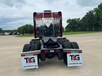 2021 Peterbilt 389