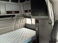 2016 Peterbilt 389-131
