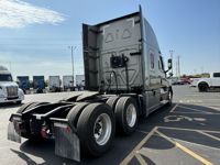 2024 Freightliner CASCADIA 126