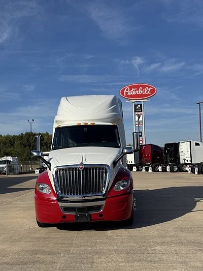 2024 International LT625