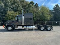 2022 Peterbilt 567