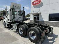 2020 Freightliner CASCADIA 125