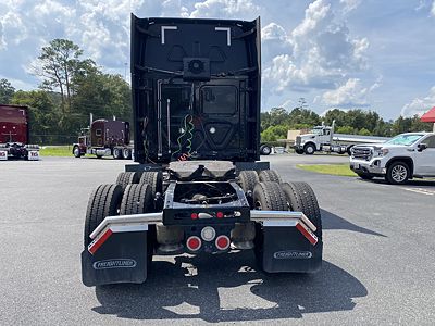 2023 Freightliner CASCADIA 126
