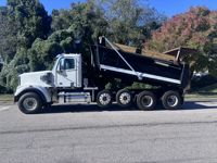 2019 Freightliner 122SD