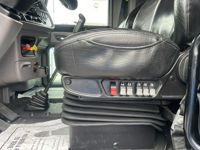2020 Peterbilt 389
