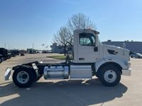 2019 Peterbilt 567