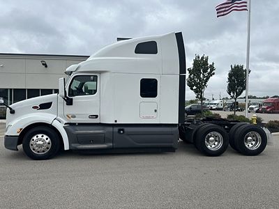 2021 Peterbilt 579