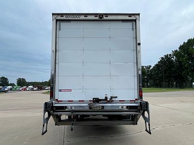 2018 Peterbilt 337