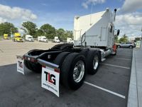 2023 Peterbilt 389