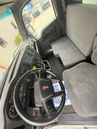 2023 Kenworth T280