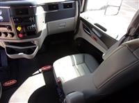 2023 Peterbilt 579
