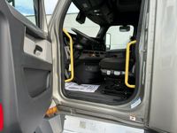 2022 Freightliner CASCADIA 126