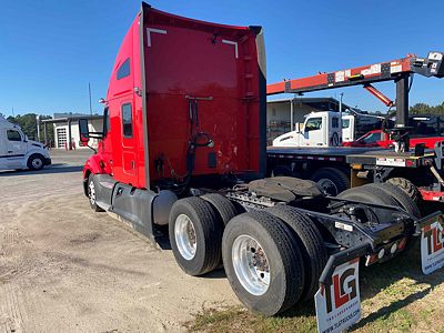 2022 Kenworth T680