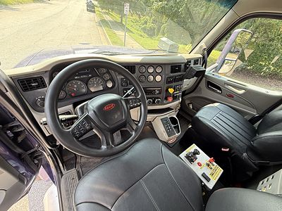2020 Peterbilt 567
