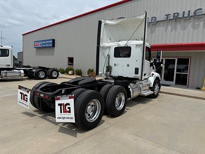 2020 Peterbilt 579