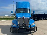 2023 Kenworth T680