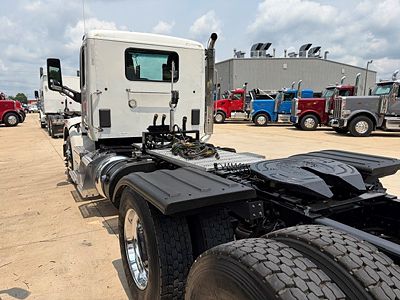 2021 Peterbilt 567