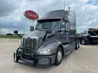 2023 Peterbilt 579