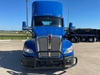 2023 Kenworth T680