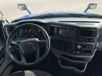 2023 Peterbilt 579