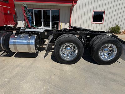 2021 Peterbilt 567