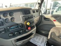 2022 Peterbilt 579