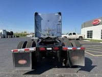 2022 Peterbilt 389
