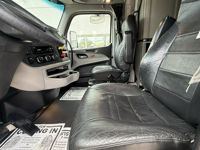 2023 Peterbilt 567