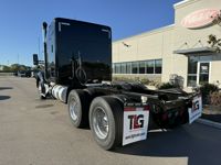 2022 Kenworth T880