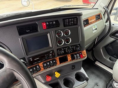 2020 Kenworth T680
